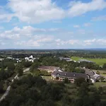 Causse Comtal Rodez, The Originals Relais Hotell Gages-le-Haut