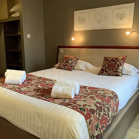 Hotel Causse Comtal Rodez, The Originals Relais 3*