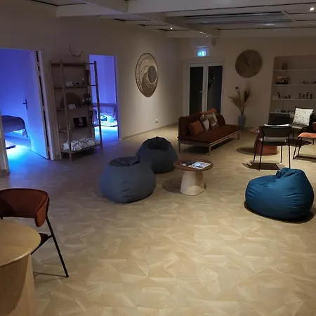 Causse Comtal Rodez, The Originals Relais 3*