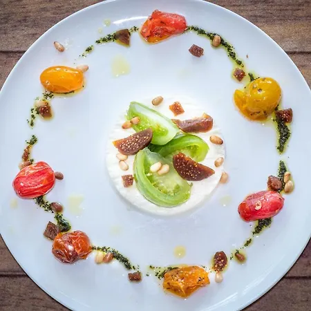 Causse Comtal Rodez, The Originals Relais Hotel 3*