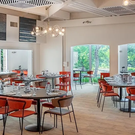 Causse Comtal Rodez, The Originals Relais 3*