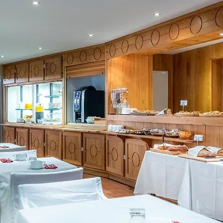 فندق Causse Comtal Rodez, The Originals Relais Gages-le-Haut