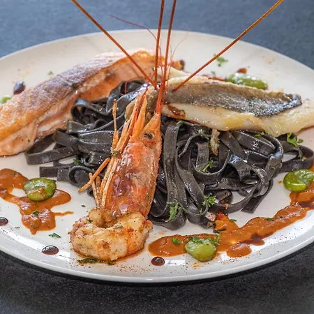 Hotel Causse Comtal Rodez, The Originals Relais