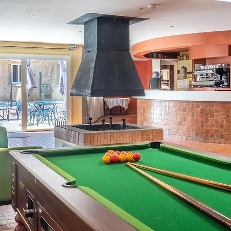 Causse Comtal Rodez, The Originals Relais Hotel 3*