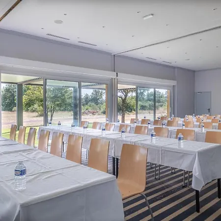 Causse Comtal Rodez, The Originals Relais Hotel Gages-le-Haut