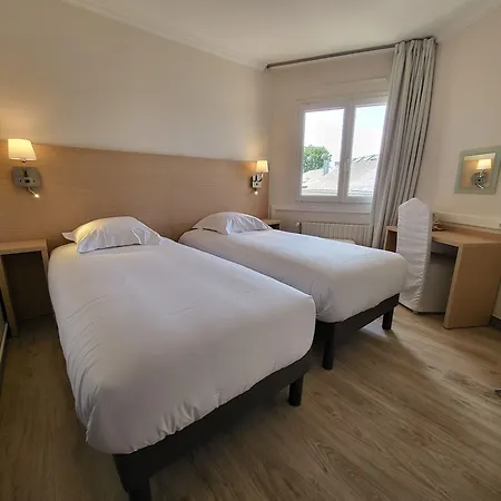 Causse Comtal Rodez, The Originals Relais Hotel