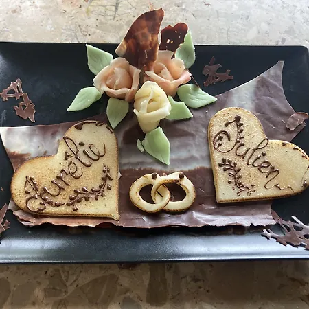 Causse Comtal Rodez, The Originals Relais Hotel