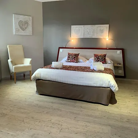 Causse Comtal Rodez, The Originals Relais 3*