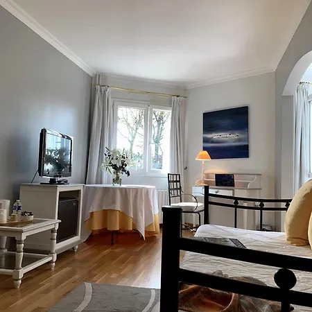 Causse Comtal Rodez, The Originals Relais Hotell 3*