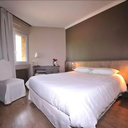 Causse Comtal Rodez, The Originals Relais Gages-le-Haut