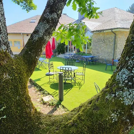 Hotell Causse Comtal Rodez, The Originals Relais Gages-le-Haut