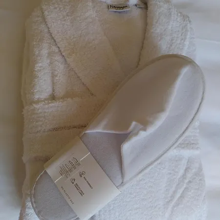 Hotell Causse Comtal Rodez, The Originals Relais Gages-le-Haut