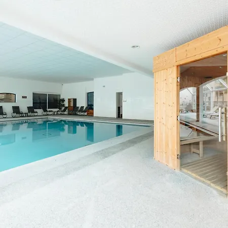Causse Comtal Rodez, The Originals Relais