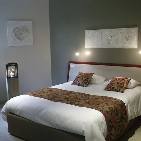 Hotell Causse Comtal Rodez, The Originals Relais Gages-le-Haut