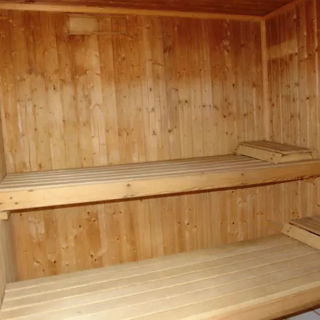 Causse Comtal Rodez, The Originals Relais Gages-le-Haut