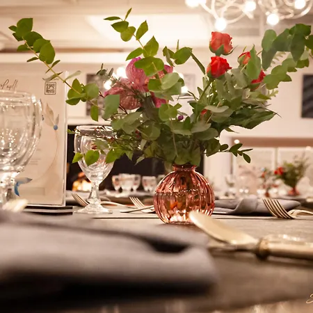 Causse Comtal Rodez, The Originals Relais Hotel