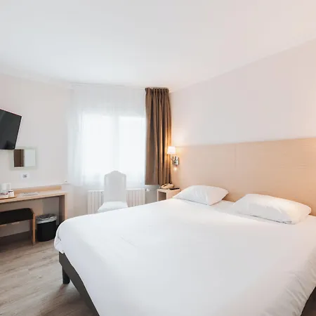 Causse Comtal Rodez, The Originals Relais Gages-le-Haut